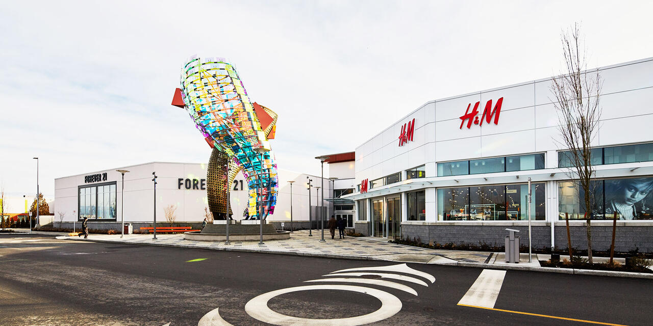 New balance tsawwassen mills hot sale