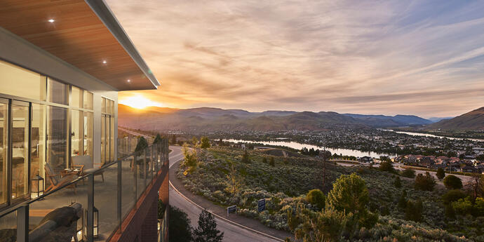 CrestonHouse_BannerSize-02_2270x1335