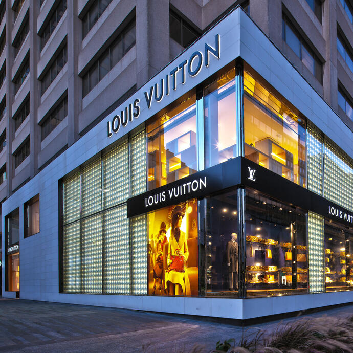 Louis Vuitton Flagship Store Toronto